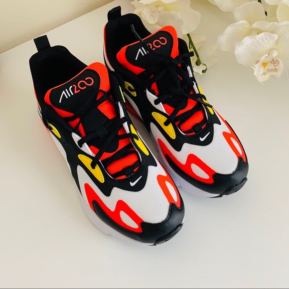 Nike Air Max 200 - Picture 4 of 8